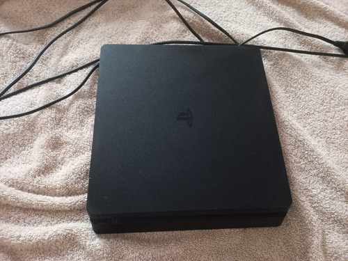 Consola Play Station 4 (Usado)
