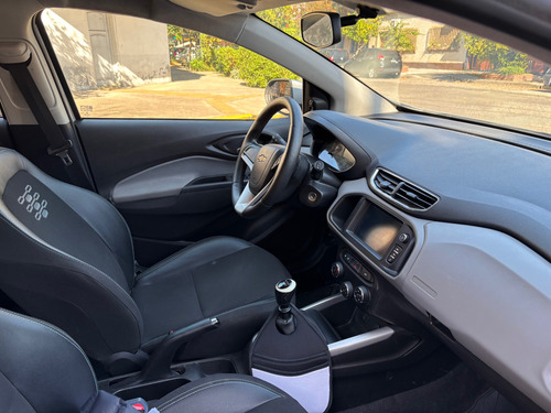 Chevrolet Onix 1.4 Lt 98cv