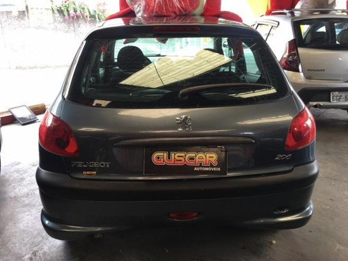 Imagem 3 de 4 de Peugeot 206 Hatch. Presence 1.4 8v Gasolina Manual