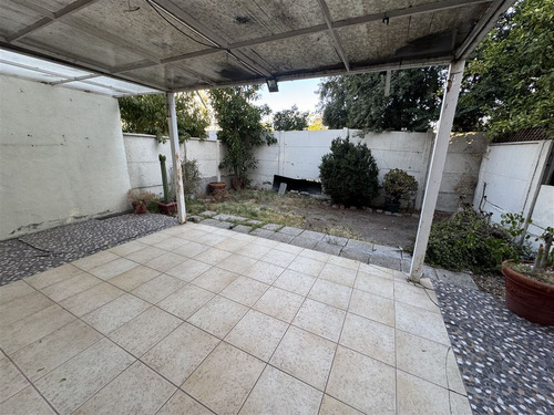 Casa En Arriendo De 4 Dorm. En Huechuraba