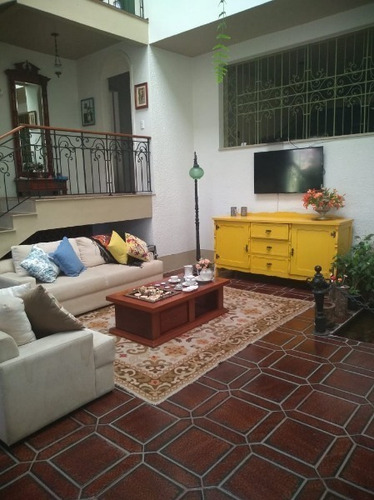 Casa Em Medianeira Com 3 Dormitórios - Su18
