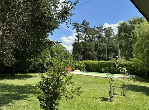Venta Casa Quinta En General Rodríguez, Ideal Para Quienes Buscan Tranquilidad Y Confort...