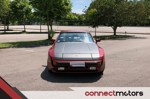 Porsche 944 Coupé - 1983