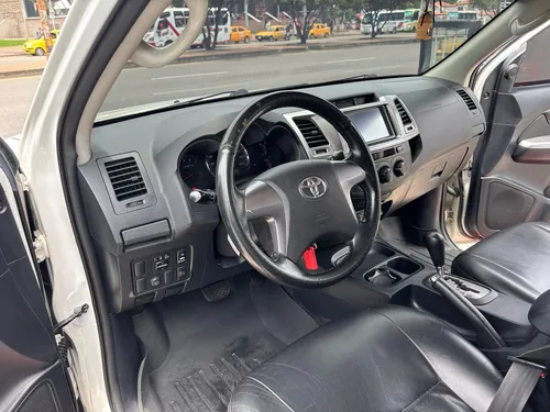 Toyota Fortuner Sr5 2.7 4x2 At