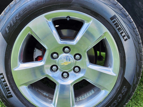 Chevrolet Suburban 5.3 Ltz V8 4wd 2da Cubo At