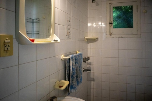 Imagen 19 de 20 de Casa Con Pileta A Pocas Cuadras Del Centro De Lobos