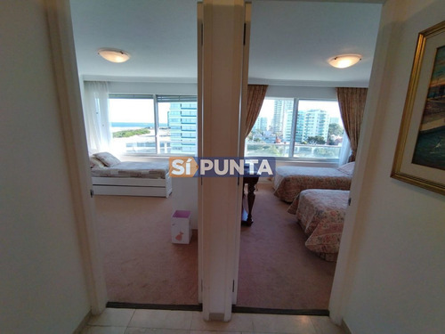 Imagen 28 de 30 de Apartamento En Venta, Brava, Punta Del Este, 3 Dormitorios.