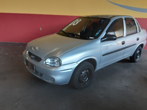 Imagem 1 de 15 de Chevrolet - Corsa Classic 1.0 Ano 2003