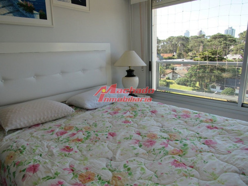 Imagen 14 de 27 de Venta De Apartamento De Tres Dormitorios En Punta Del Este