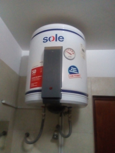 Imagen 1 de 3 de Terma Marca Sole 50 Litros.