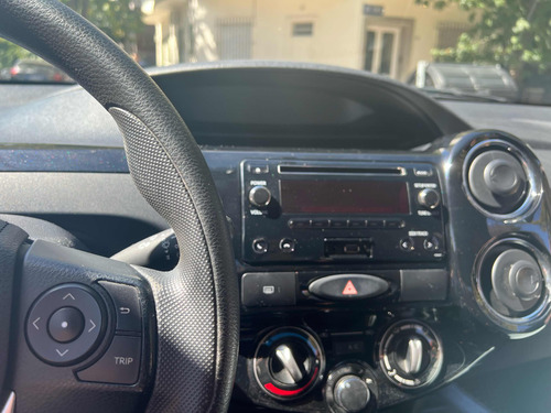 Toyota Etios 1.5 Xs