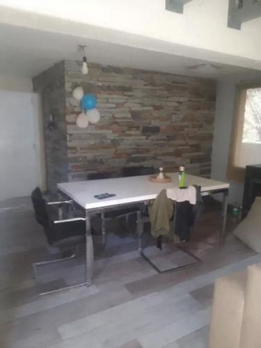 Casa En Venta - 3 Dormitorios 2 Baños - Cochera - 900mts2 - Florencio Varela