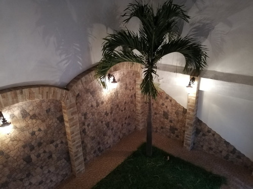 Bonita Casa Recien Remodelada En Guadalajara.