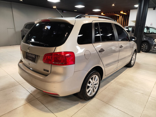 Volkswagen Suran 1.6 Comfortline 101cv