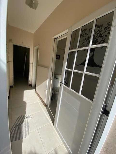 Imagen 5 de 9 de Venta- Casa 3 Ambientes Con Jardin Y Cochera
