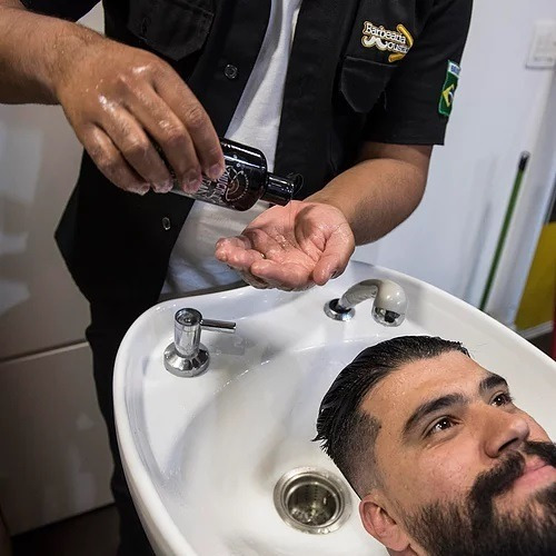 Shampoo 2 Em 1 Para Cabelo E Barba Knucklehead - 200ml