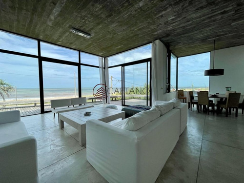 Hermosa Casa En Primera Linea !!!- Ref: 2675