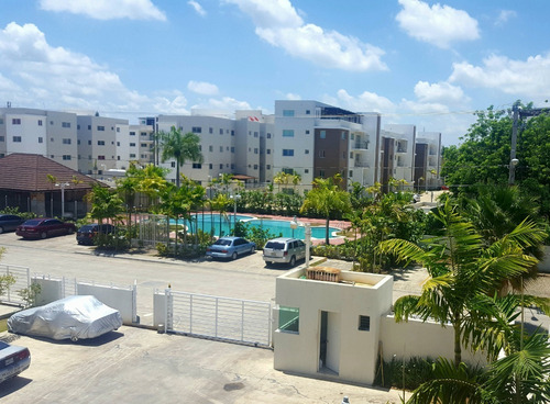 Imagen 1 de 17 de Ideal Para Inversión: Apartamento En Residencial Con Piscina Y Gazebo (hfa-230)