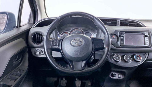 Imagen 14 de 15 de 110337 - Toyota Yaris 2015 Con Garantía