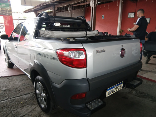 Fiat Strada 1.4 MPI FREEDOM CD 8V FLEX 3P MANUAL