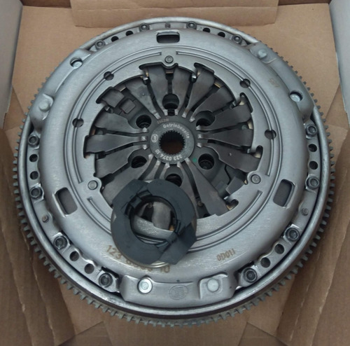 Kit Clutch Embrague C Volante Bimasa Golf A4 Gti 1.8t 98-06