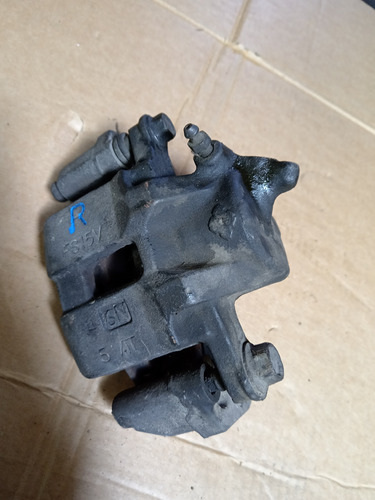 Caliper De Freno Rh Mitsubishi Lancer 94 Cv