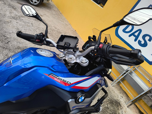 Único Dono Moto Em Ótimo Estado De Conservação Contém R$ 5.0