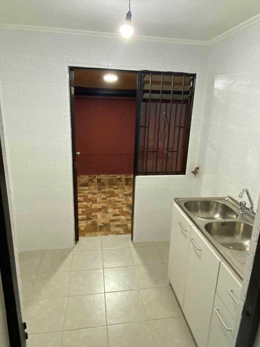 Casa 70 M2, 143 Terreno, 3d+1b, La Florida (91171)