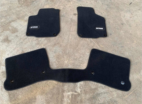 Tapetes Para Jetta A4 Version Vr6  Tres Piezas 