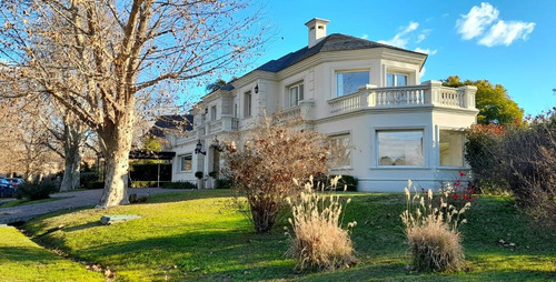 Imagen 6 de 30 de Impactante Casa En Alquiler Ayres Del Pilar Con 5 Dormitorios Y Excelente Diseño