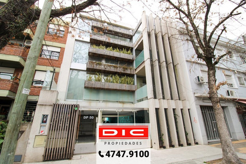Imagen 1 de 29 de Semipiso De 3 Amb Con Cochera, Estilo Moderno En San Isidro