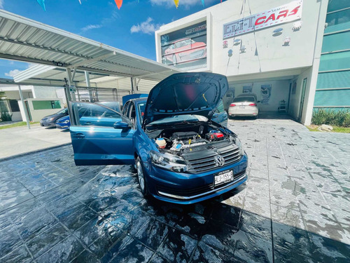 Imagen 8 de 12 de Volkswagen Vento 2018 1.6 Confortline Mt