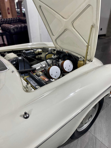 Imagen 8 de 14 de Volvo Volvo P1800s