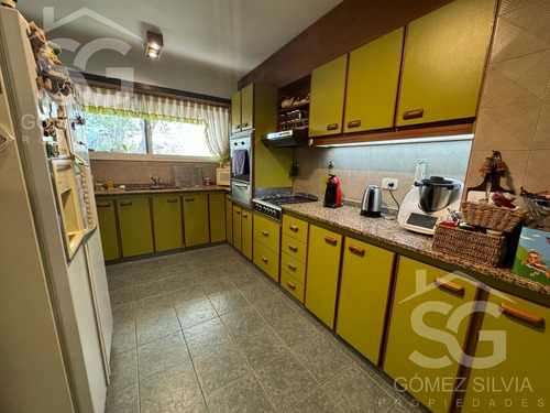 Casa A La Venta 6 Ambientes En Coghlan- Belgrano