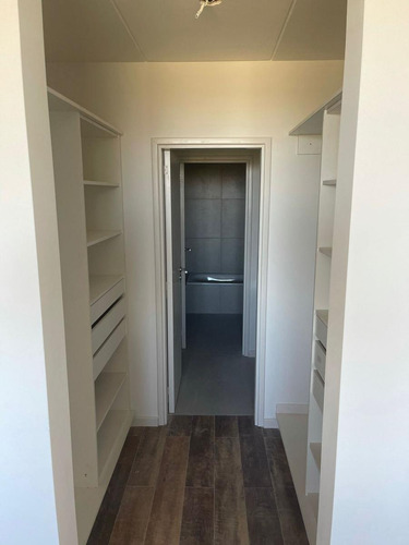 Departamento En Venta 56m² · 2 Ambientes · Cochera Fisherton, Rosario