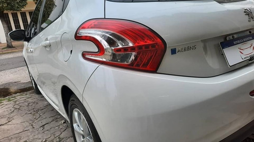 Peugeot 208 Allure Touchscreen