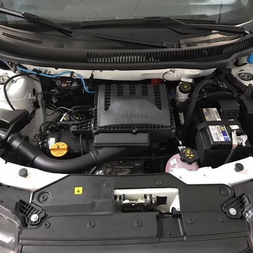 Fiat Strada Freedom Cs Plus 1.3 8v Mt