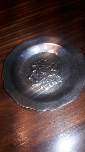 Antiguo Plato Escudo Plata 900 Sellado, Impecable,  Sano.