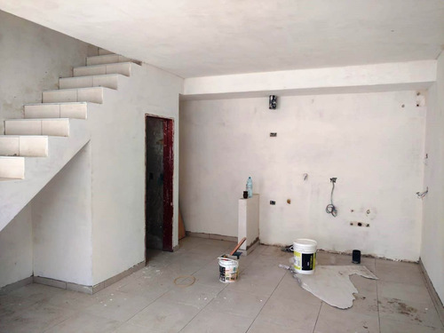 Imagen 14 de 15 de Venta - Departamento 2 Ambientes Con Patio - Monte Grande