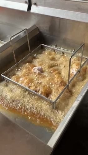 Freidora Frymaster Model 218 De 2 Tinas Para Pollo Frito Acero Inoxidable (Usado)