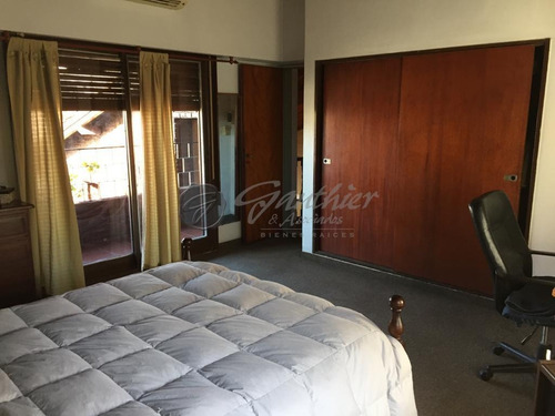 Hermosa Propiedad En Venta En Zárate Oportunidad Permuta Residencial Chalet