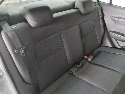 Imagem 9 de 15 de Chevrolet Prisma 1.0 Mt Joye 2017