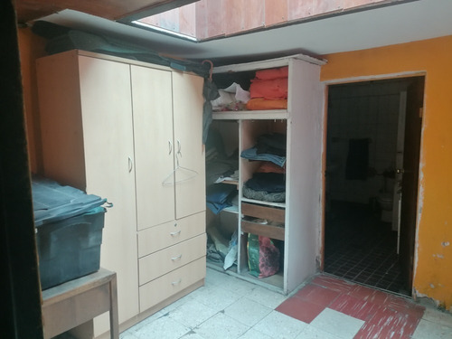Casa Para Remodelar - Amplio Terreno