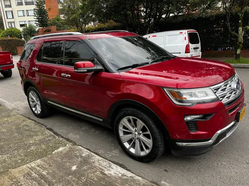 Ford Explorer 2.3 Limited 4x4