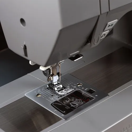 Máquina De Coser Singer Heavy Duty Hd6805c Computarizada