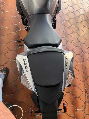 Imagen 6 de 10 de Suzuki Gsx-r 750