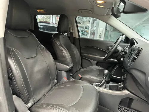 Jeep Compass 2.4 Sport 4x2