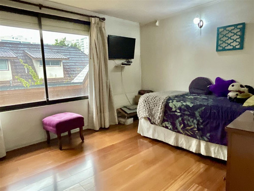 Casa En Venta Sin Comisión De 7 Dorm. En Las Condes