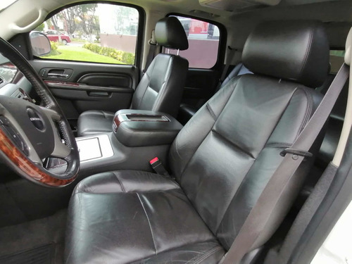 Imagen 8 de 12 de Gmc Yukon 2012 6.2 C Denali 403 Hp 4x4 At