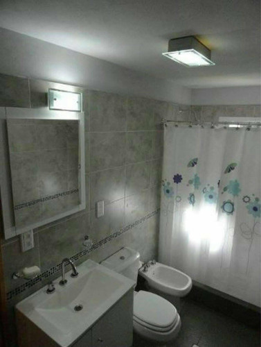 Imagen 8 de 13 de Chalet Duplex En El Pinar En La Lucila A 300 Mts Del Mar.